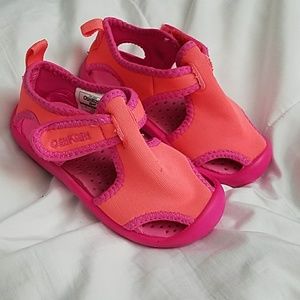 Cute Oshkosh water shoes